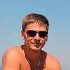 Никулин Роман